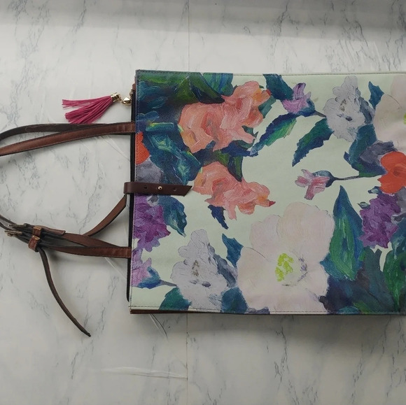 House of Disaster (1916)Handbag Floral Print - Picture 5 of 7